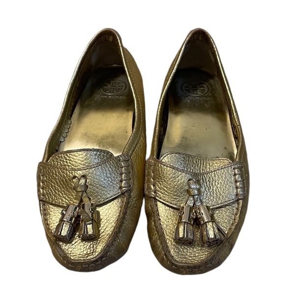 Tory‎ Burch Lawrence Gold Loafers with Tassels, Size 8M - Picture 2 of 12
